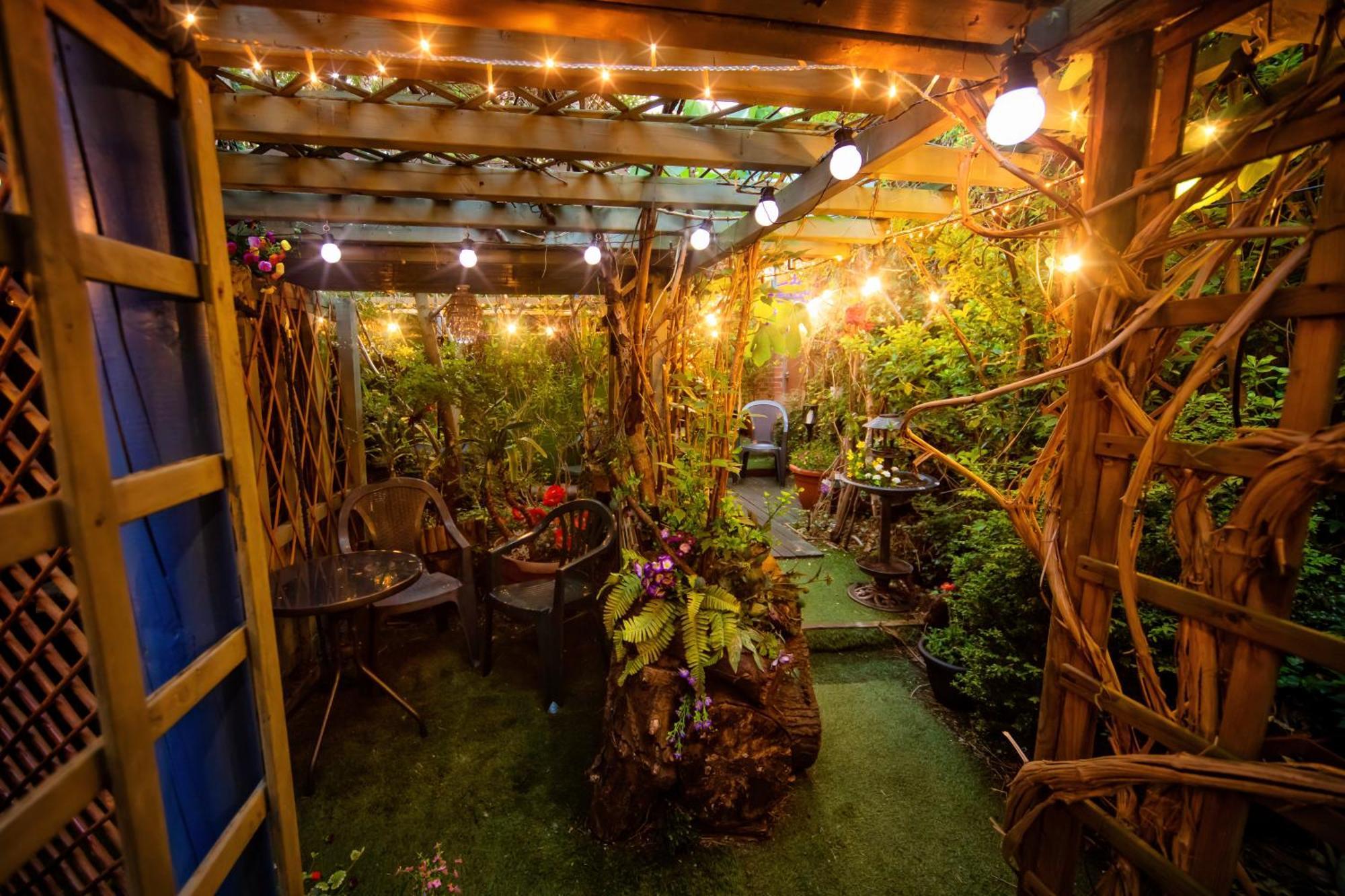 The Secret Garden Apartment Newark-on-Trent  Bagian luar foto
