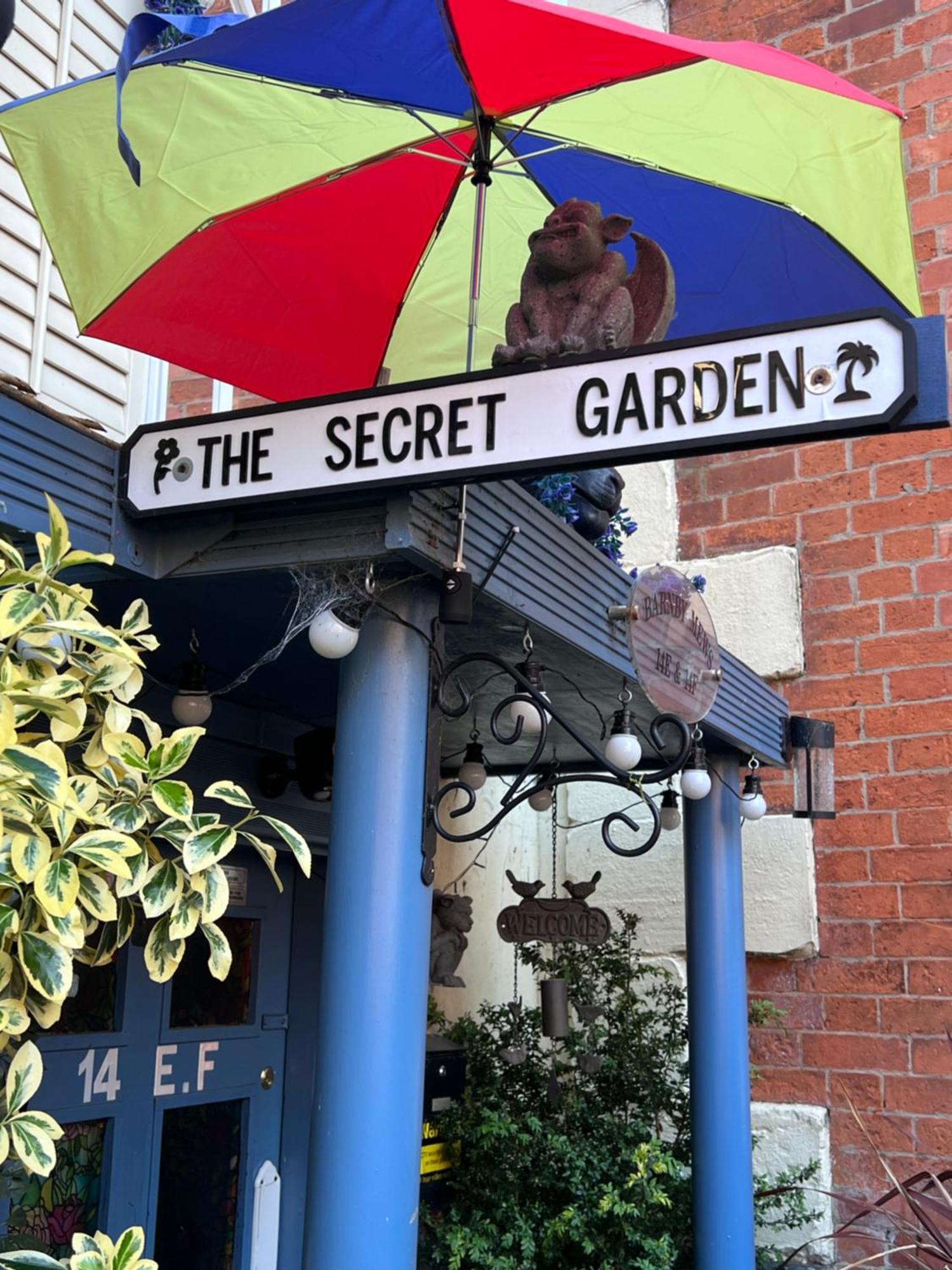 The Secret Garden Apartment Newark-on-Trent  Bagian luar foto