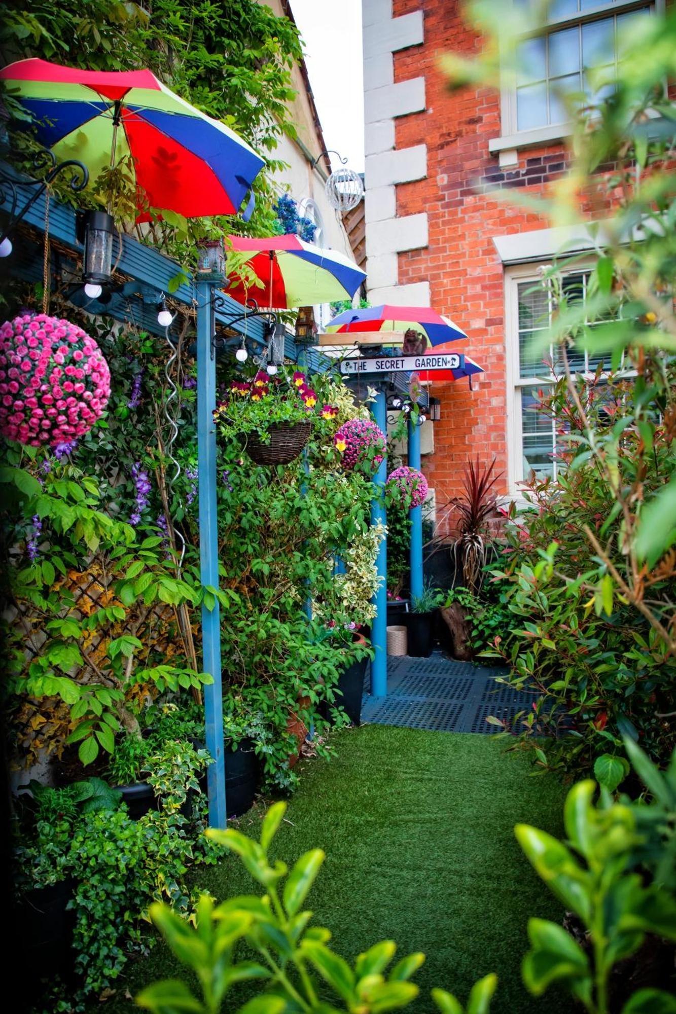 The Secret Garden Apartment Newark-on-Trent  Bagian luar foto